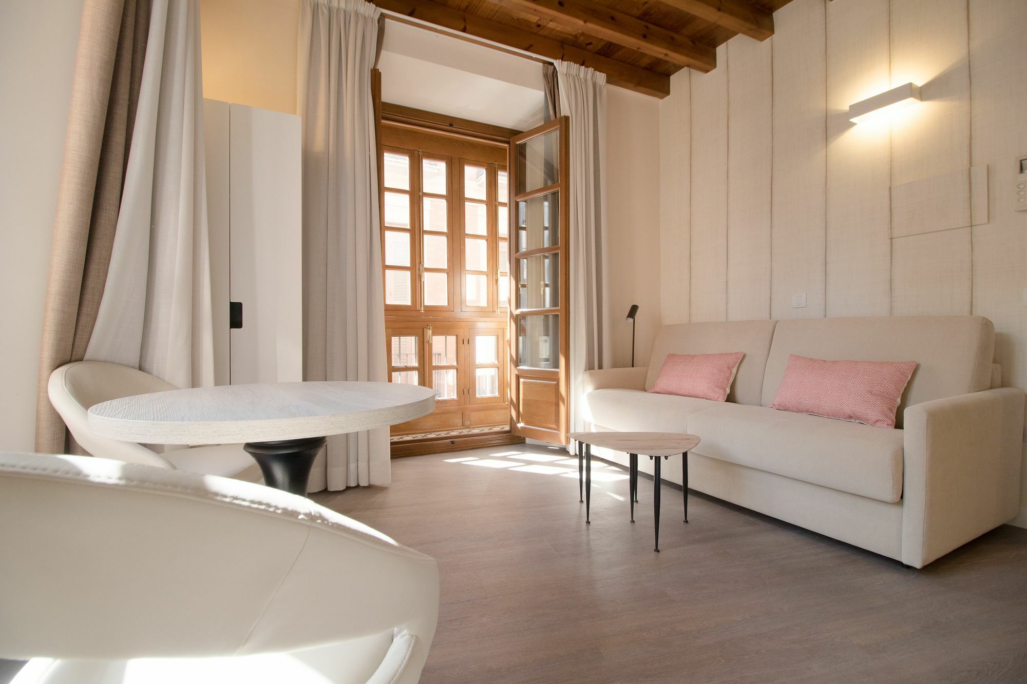 Malaga4you Nosquera Center Apartament *